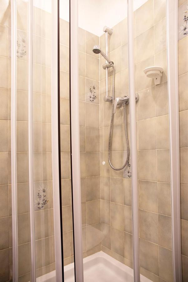Hotel Iva دْيانو مارينا المظهر الخارجي الصورة